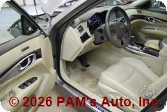 Vehicle photo 8
