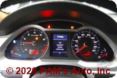 Vehicle photo 10