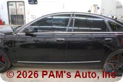 Vehicle photo 6