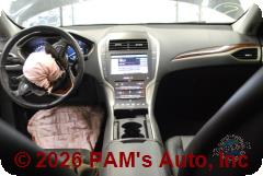 Vehicle photo 12