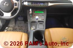 Vehicle photo 12