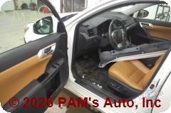 Vehicle photo 8