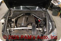 Vehicle photo 13