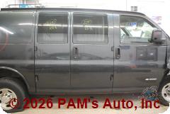 Vehicle photo 3