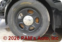 Vehicle photo 7