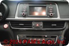 Vehicle photo 11