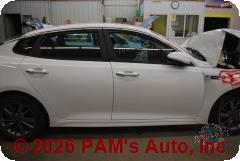 Vehicle photo 3