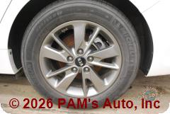 Vehicle photo 7