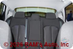 Vehicle photo 9