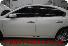 Vehicle photo 6
