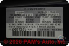 Vehicle photo 14