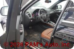 Vehicle photo 8