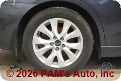 Vehicle photo 7