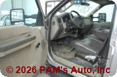 Vehicle photo 8