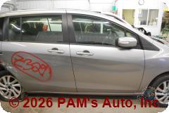 Vehicle photo 3