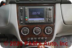 Vehicle photo 11