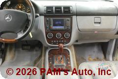 Vehicle photo 12