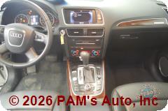 Vehicle photo 12