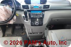 Vehicle photo 12