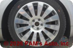Vehicle photo 7