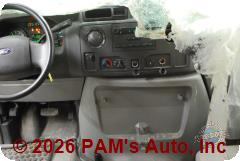 Vehicle photo 12