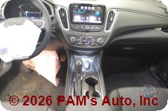 Vehicle photo 12