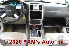 Vehicle photo 12
