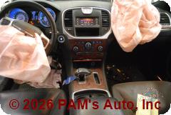 Vehicle photo 12