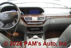 Vehicle photo 12