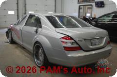 Vehicle photo 5