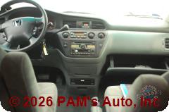 Vehicle photo 12