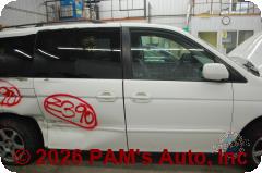 Vehicle photo 3