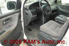 Vehicle photo 8