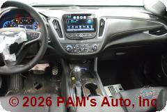 Vehicle photo 12