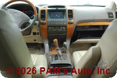 Vehicle photo 12