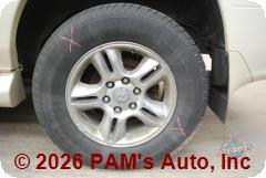 Vehicle photo 7