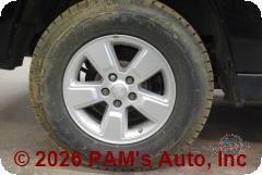 Vehicle photo 7
