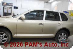 Vehicle photo 6