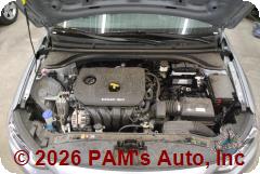 Vehicle photo 13