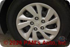 Vehicle photo 7