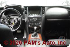 Vehicle photo 12