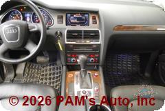 Vehicle photo 12