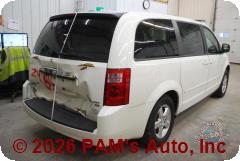 Vehicle photo 4