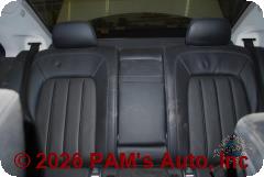 Vehicle photo 9