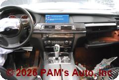 Vehicle photo 12