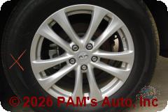 Vehicle photo 7