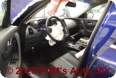 Vehicle photo 8