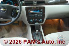 Vehicle photo 12