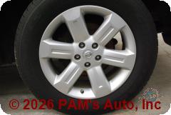 Vehicle photo 7