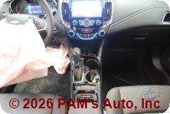 Vehicle photo 12